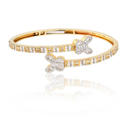10K Gold Diamond Bangle Bracelet – Butterfly with Baguette & Round – 1.57 CTW