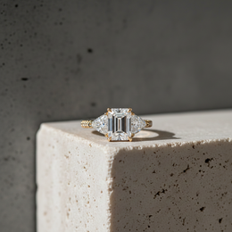 14K Gold Lab Diamond Engagement Ring – Emerald Solitaire with Trillian Side Stone – 3.50 CTW